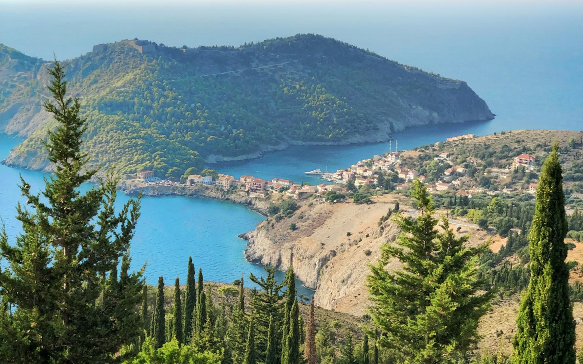 Korfu, Lefkada, Kefalonia, Zakynthos: melyik jón-tengeri sziget kinek való?